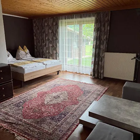 Barbara Klein Apartment *